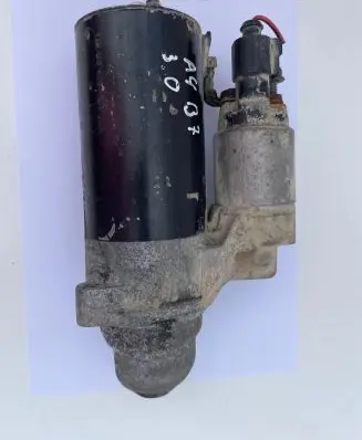 Audi A4 S4 B7 8E 8H Starter motor 0001109258