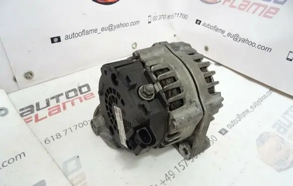 BMW 3 F30 F35 F31 Generator/alternator 7823345