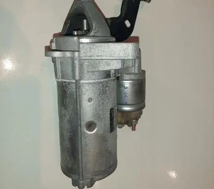 Renault Koleos I Starter motor 233000157R
