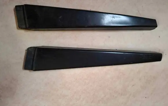 Jaguar XJ X308 (B) Pillar trim (exterior) 