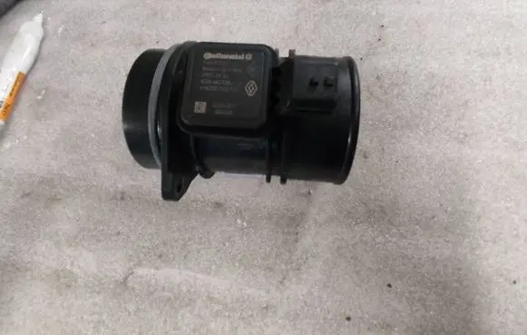 Mass air flow meter