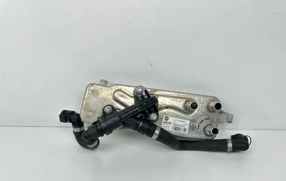 BMW 7 F01 F02 F03 F04 Gearbox / Transmission oil cooler 7597890