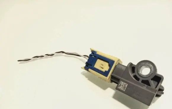 Hyundai Tucson TL Airbag deployment crash/impact sensor 95920B4000 A7173517308