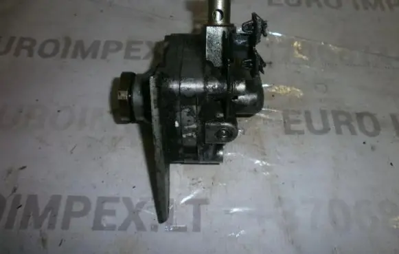 Alfa Romeo 156 Power steering pump 7681955278