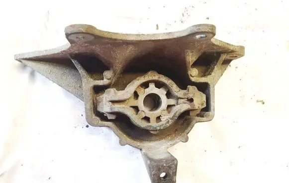 Fiat Punto (188) Engine mount bracket b093
