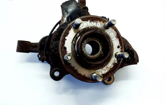 KIA Optima Front wheel hub