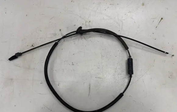 Volkswagen Jetta VI Engine bonnet/hood lock release cable 5C7823531
