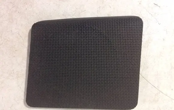 Volkswagen PASSAT B4 Side speaker trim/cover 357857210