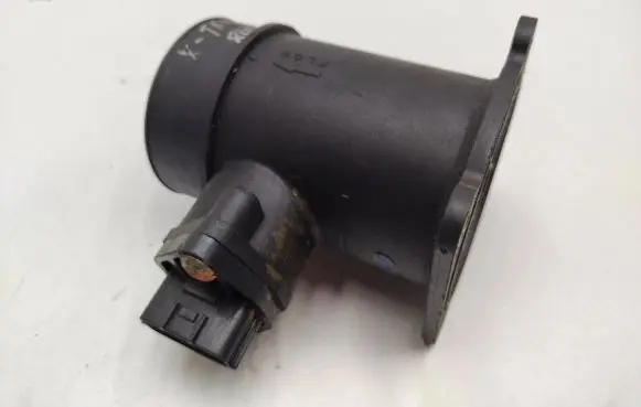 Nissan X-Trail T30 Mass air flow meter 0280218005