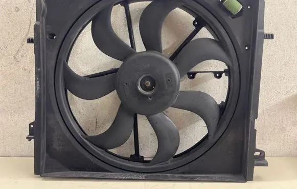 Renault Kadjar Electric radiator cooling fan 214814EA0A M164714 Z490