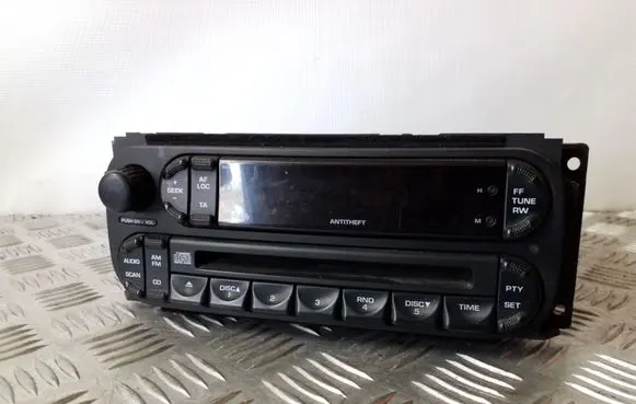 Jeep Cherokee III KJ Radio/CD/DVD/GPS head unit P05091610AD