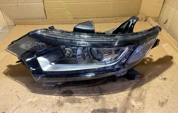 Mitsubishi Outlander Headlight/headlamp ECM92121A10 8963F6E