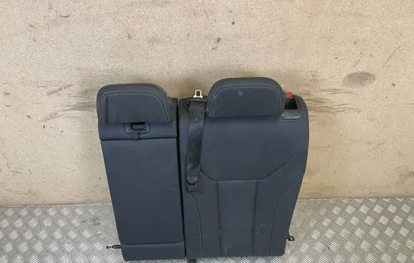 BMW 4 G22 G23 G24 G26 Rear seat 