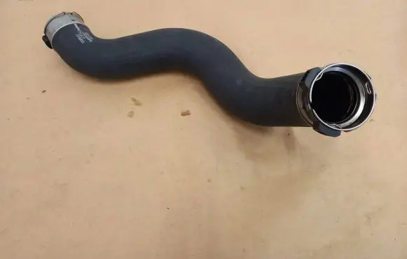 Mercedes-Benz A W176 Intercooler hose/pipe A2465281182