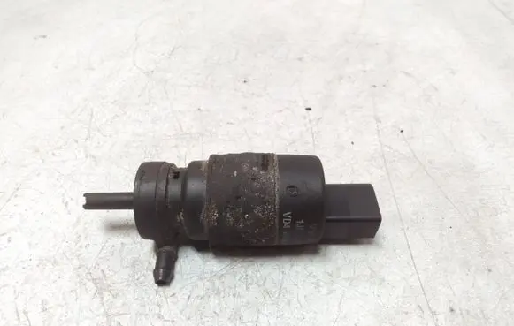 Audi A6 S6 C6 4F Windscreen/windshield washer pump 1J5955651