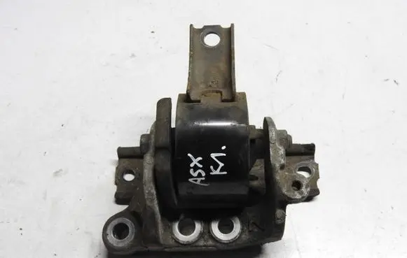 Mitsubishi ASX Engine mounting bracket