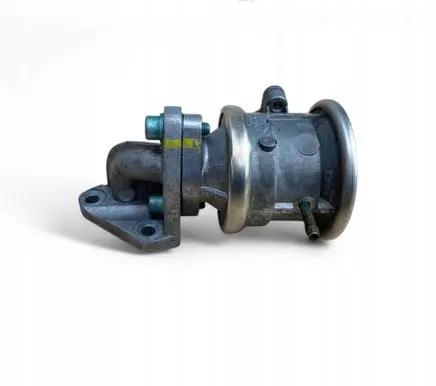 Audi A4 S4 B6 8E 8H EGR valve 078131166