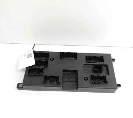 Jaguar F-Pace Central body control module 5AK714F10 JPLA14F041BG