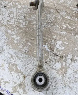 Volkswagen PASSAT B5 Front anti-roll bar/stabilizer link 
