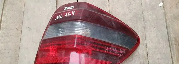 Mercedes-Benz ML W164 Rear/tail lights A164820226401