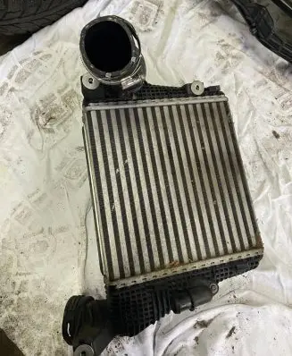 Porsche Macan (95B) Intercooler radiator 95B145803B T95B101