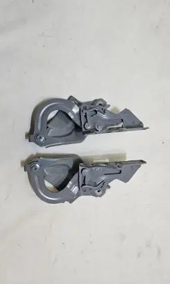 Mercedes-Benz GLC C254 Engine bonnet/hood hinges A2548808400 A2548808500
