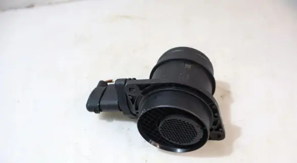 Volkswagen Touran I Mass air flow meter