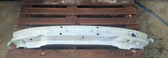 Audi A4 S4 B6 8E 8H Front bumper cross member