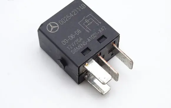 Mercedes-Benz E W210 Other relay 0025421119