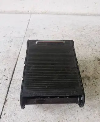 Volkswagen PASSAT B6 Cup holder front 3C0858329A