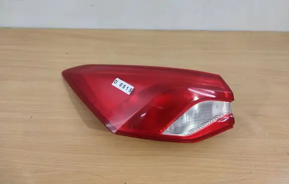 Ford Focus Rear/tail lights JX7B13405AC