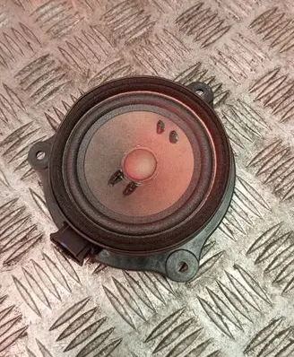 Audi A6 S6 C6 4F Front door speaker