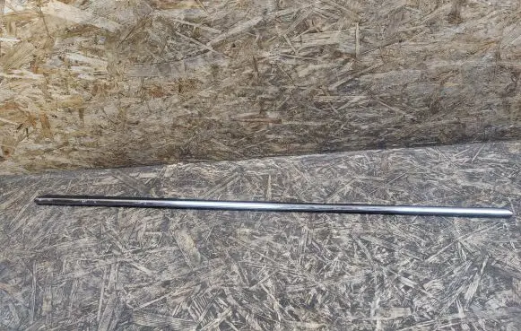 Mini One - Cooper R50 - 53 Front door glass trim molding 