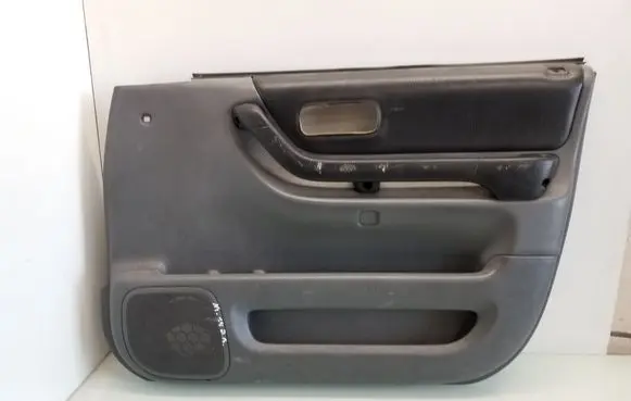 Honda CR-V Front door card panel trim 82235S10A