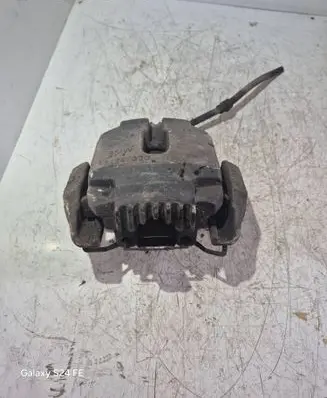 BMW 3 E90 E91 Front brake caliper 5724330