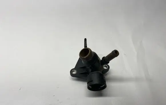 Audi A6 S6 C7 4G Engine coolant pipe/hose 06H121132H