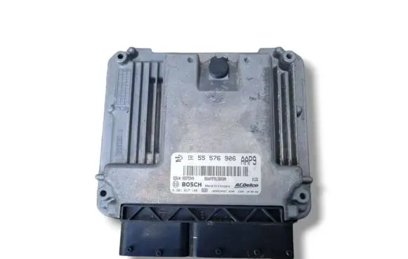 Opel Insignia A Engine control unit/module ECU 0281017105 55576906