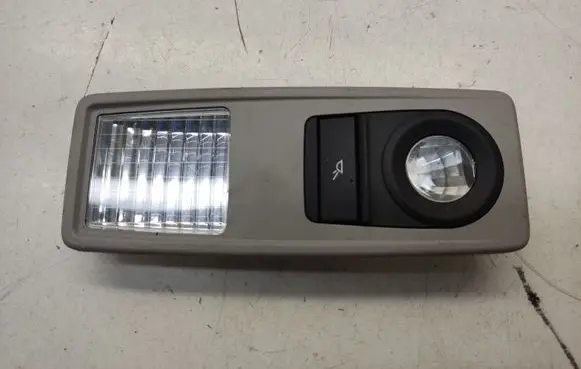 BMW 5 F10 F11 Rear seat light 9215620