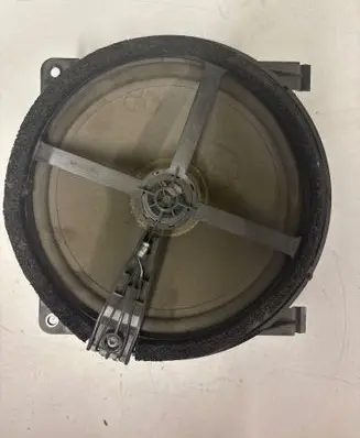 Volvo S60 Parcel shelf speaker 30745945 05W44