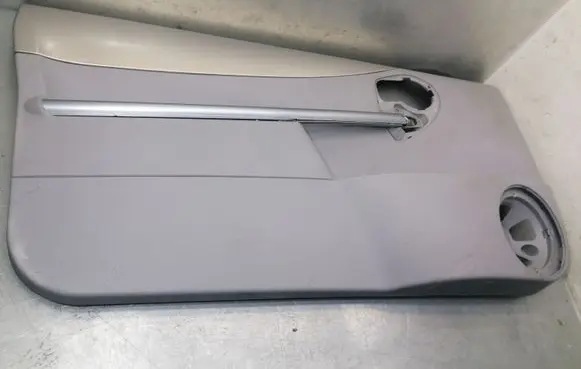 Citroen C3 Front door card panel trim 96468547
