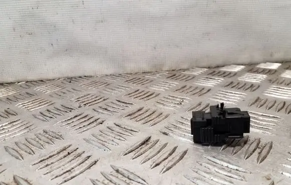 BMW 5 F10 F11 Brake pedal sensor switch 91468896