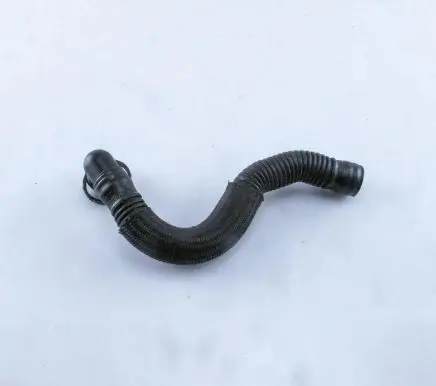 Audi A4 S4 B8 8K Breather hose/pipe 06K103213A