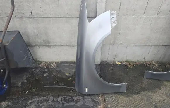 Audi A6 S6 C6 4F Fender