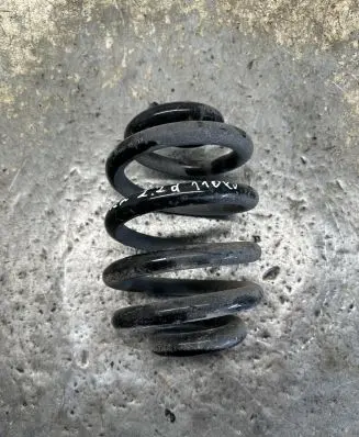 Mercedes-Benz Vito Viano W638 Rear coil spring