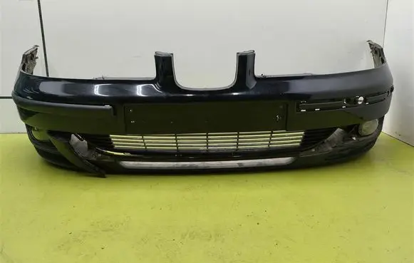 Seat Toledo IV (NH) Front bumper 