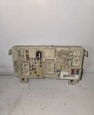 Ford Focus Fuse module 97RA000001 97RA012018 30S519256101