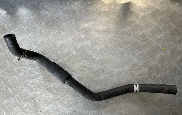 Nissan Qashqai Engine coolant pipe/hose