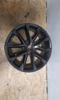 Seat Leon IV R18 alloy rim 5F0601025AA