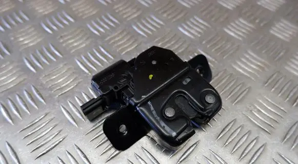 Tailgate/trunk/boot lock/catch/latch