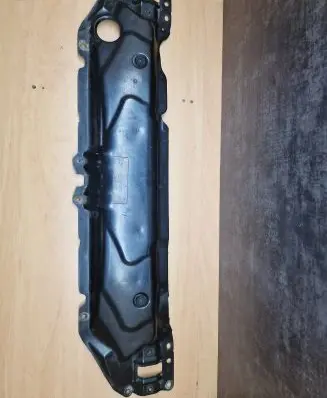 BMW 5 E60 E61 Radiator support slam panel 7033741 11267310